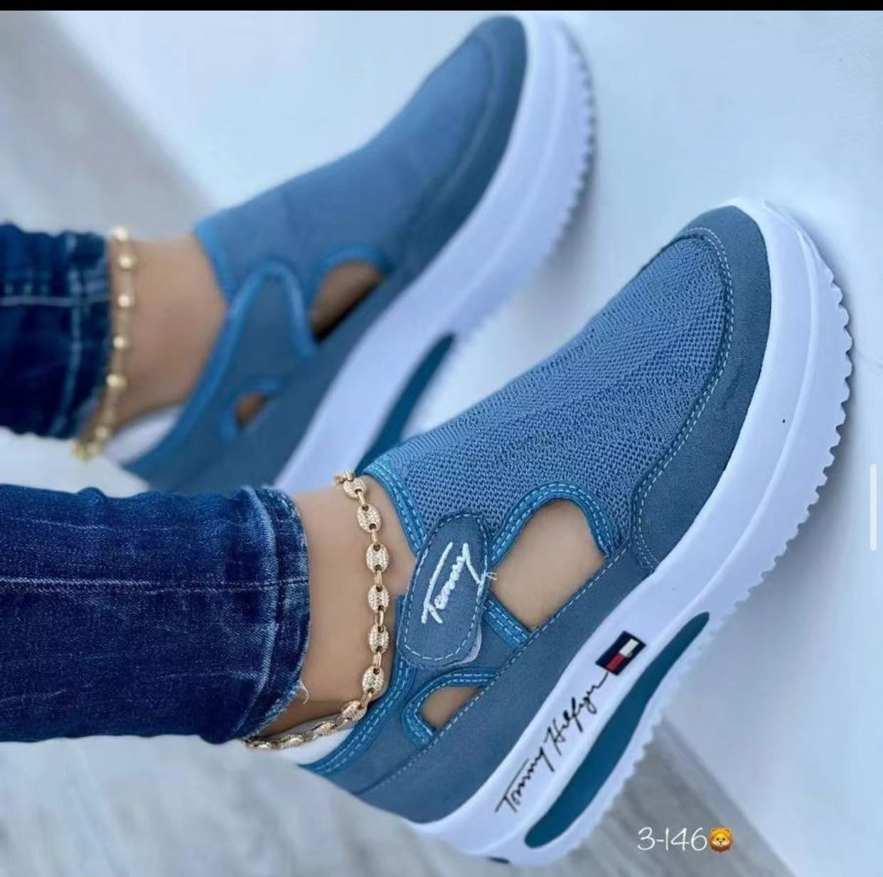 2022 Europe and America new independent station large size foreign trade casual single shoe women fly woven wedge heel Velcro net surface women's shoes