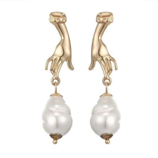 Golden Wealth Palm Finger Dangle Drop Earrings Unique Imitation Pearl Metal Earrings